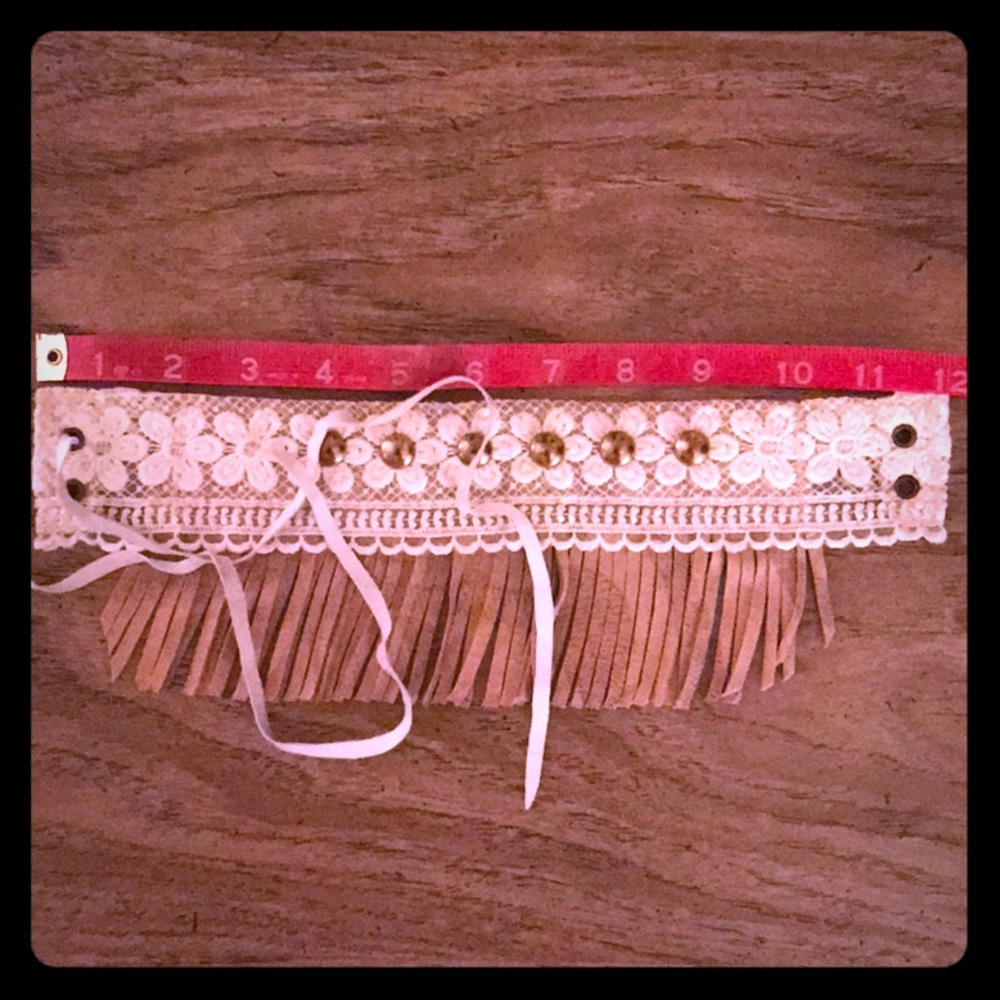 Rock star choker
